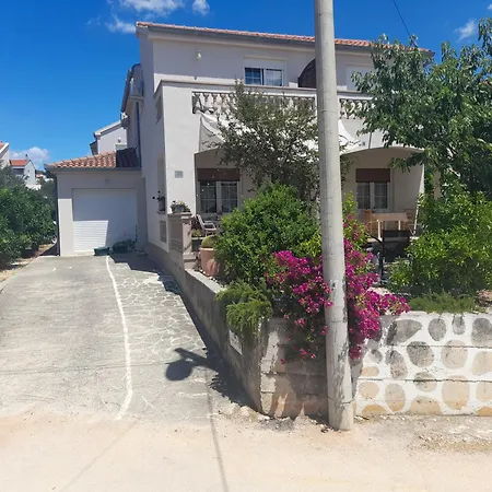 Margarita Bed & Breakfast 3*